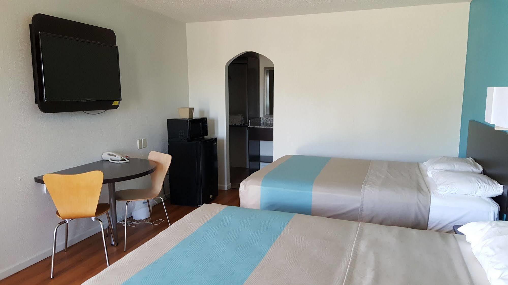 Oyo Hotel Deridder Hwy 171 North מראה חיצוני תמונה