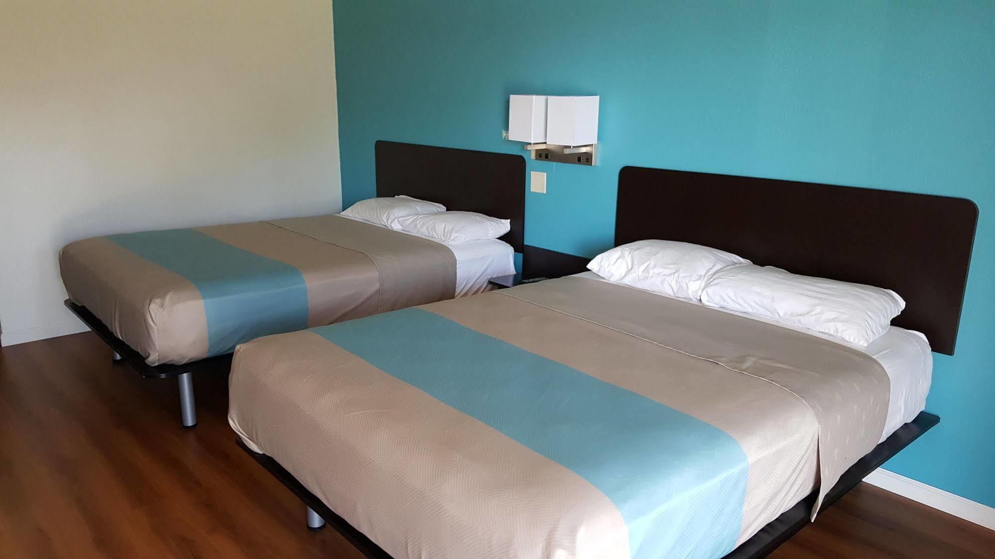 Oyo Hotel Deridder Hwy 171 North מראה חיצוני תמונה